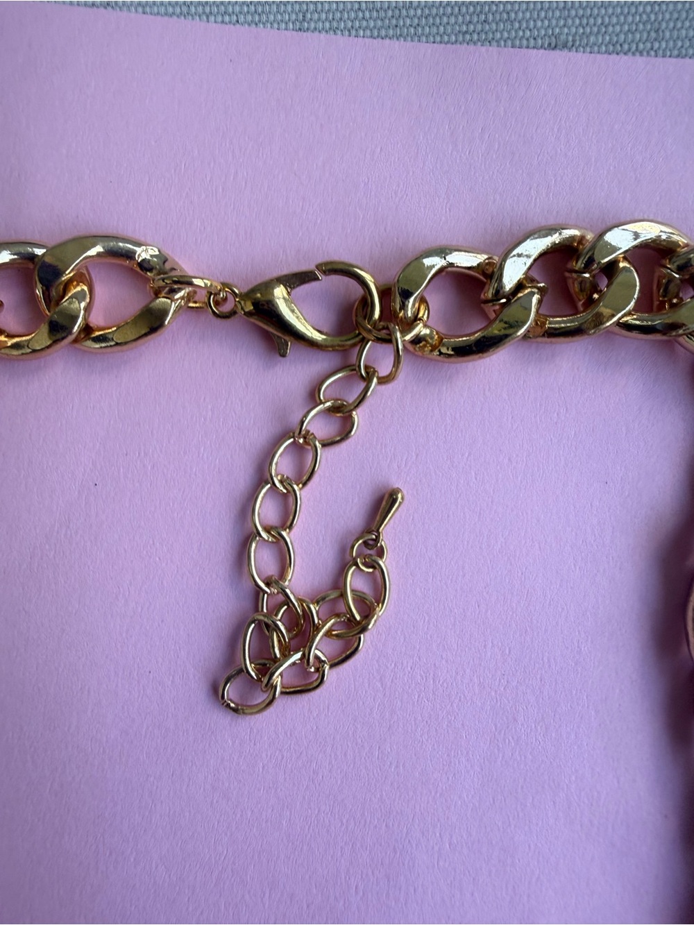 Aratta Gold Scorpion Necklace with Red Glitter Heart - Picture 4 of 6